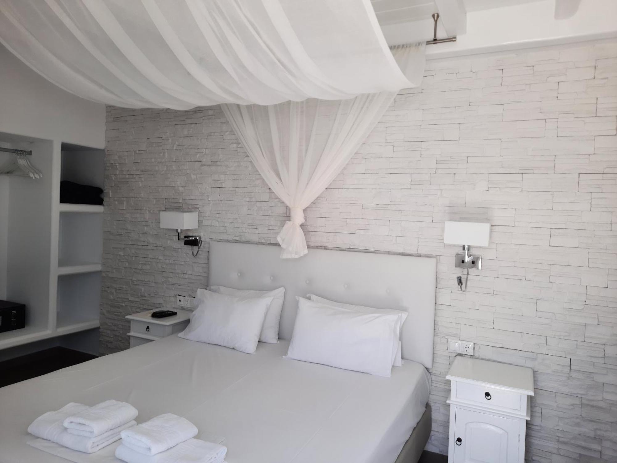 Hotel Casa Bianca à Ornos  Extérieur photo